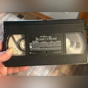 Disney Black Beauty and the Beast VHS (No Box)